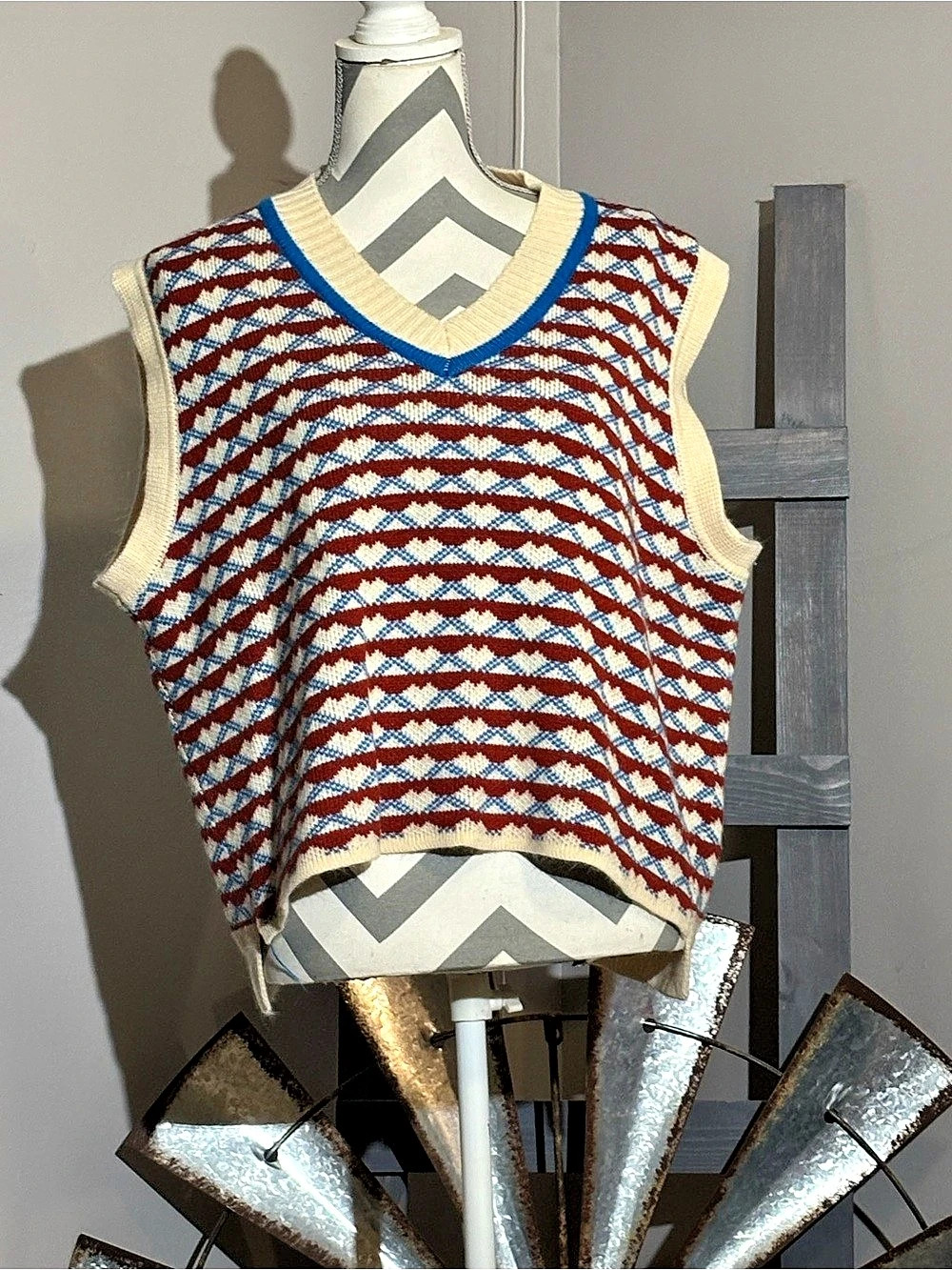 Sweater Vest in Red & Blue, heart shaped design